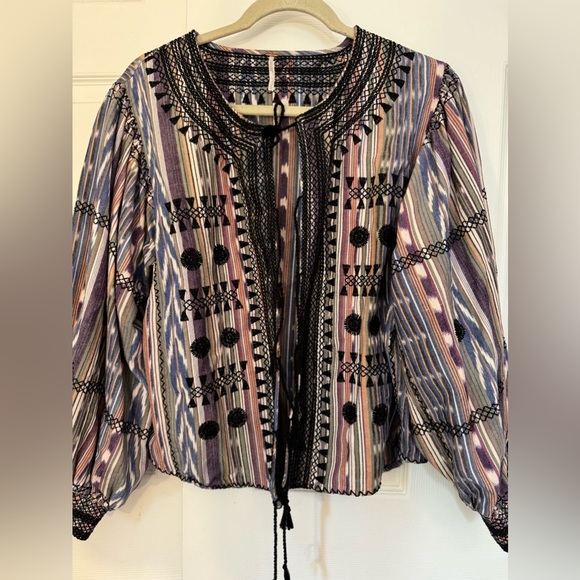 FREE PEOPLE EMBROIDERED BATIK SHIRT/ JACKET - Picture 6 of 10